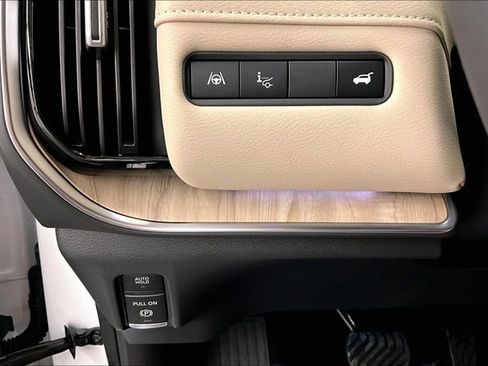 New 2026 Nissan Armada Platinum Reserve AWD/4WD image 30