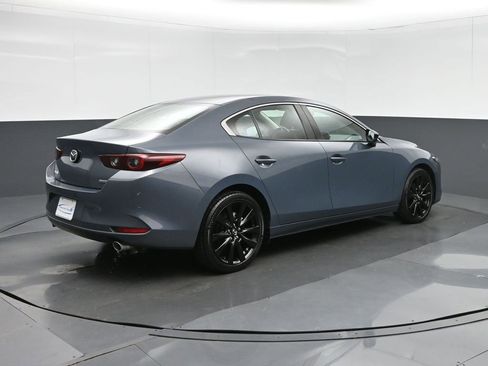 Used 2022 MAZDA MAZDA3 s image 7