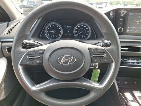 Certified 2023 Hyundai Sonata SE FWD image 18