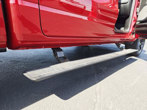 New 2026 RAM 1500 Laramie w/ Night Edition AWD/4WD image 18