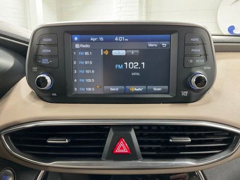 Used 2019 Hyundai Santa Fe Limited image 21
