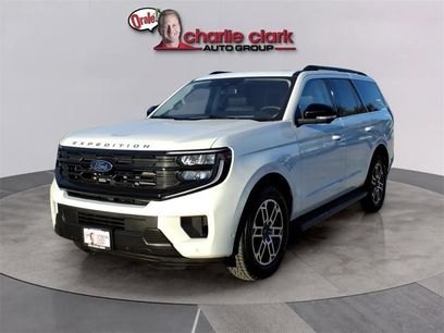 Used 2025 Ford Expedition Active
