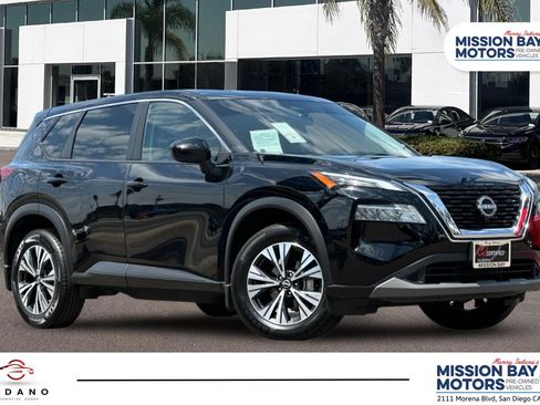 Used 2023 Nissan Rogue SV FWD image 1
