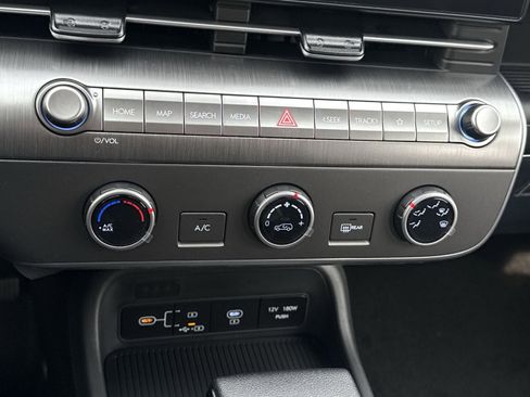 New 2026 Hyundai Kona SE image 20