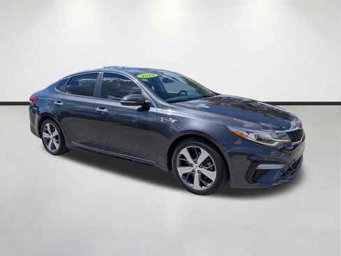 Used 2019 Kia Optima S FWD image 2