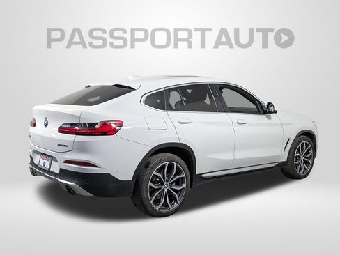Used 2021 BMW X4 xDrive30i image 7