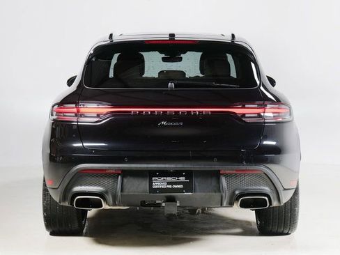 Certified 2025 Porsche Macan image 10