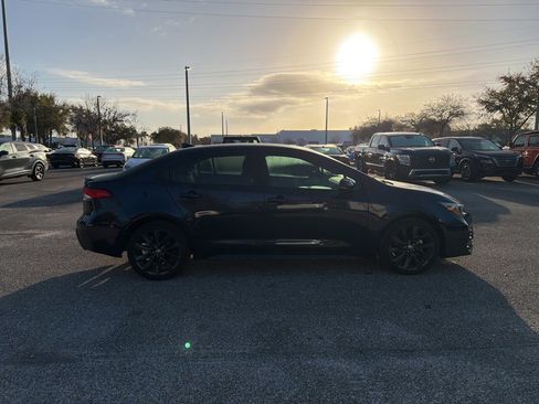 Used 2023 Toyota Corolla SE image 6