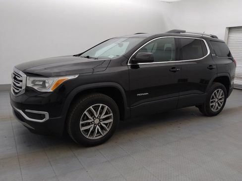 Used 2019 GMC Acadia SLE w/ Driver Alert Package I FWD image 2