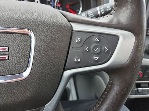 Used 2021 GMC Acadia SLT w/ Technology Package AWD/4WD image 23