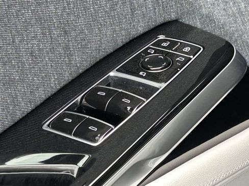 New 2026 Cadillac Escalade Platinum Sport w/ LPO, ONYX Package AWD/4WD image 17