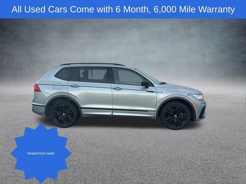 Used 2022 Volkswagen Tiguan SE R-Line image 4