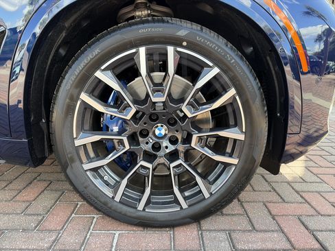 Used 2026 BMW X5 xDrive50e w/ M Sport Package AWD/4WD image 22