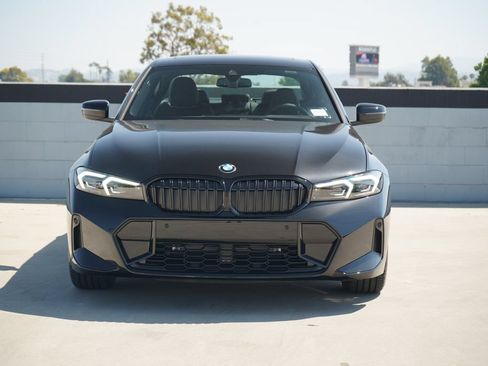 New 2026 BMW 330i Sedan w/ M Sport Package RWD image 2