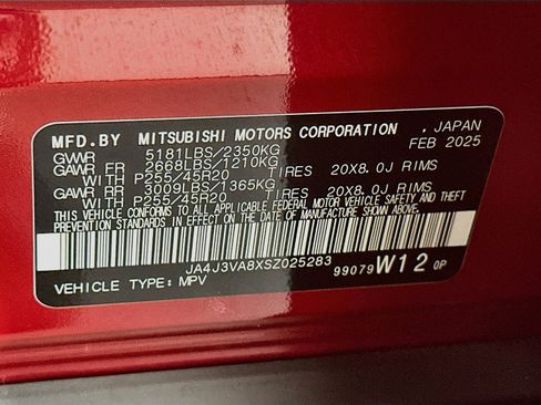 Used 2025 Mitsubishi Outlander SE FWD image 12