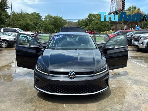 Used 2025 Volkswagen Jetta S FWD image 10