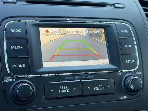 Used 2016 Kia Forte EX FWD image 17
