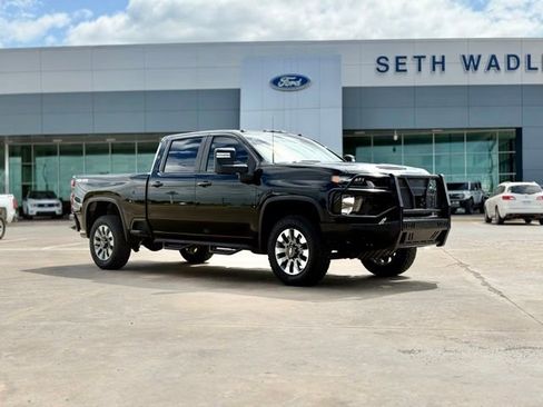 Used 2022 Chevrolet Silverado 2500 Custom w/ Custom Convenience Package AWD/4WD image 1