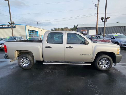 Used 2009 Chevrolet Silverado 1500 W/T image 2