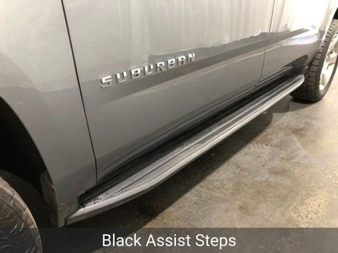 Certified 2019 Chevrolet Suburban LT AWD/4WD image 32