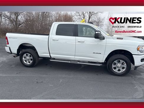 Used 2024 RAM 2500 Big Horn w/ Sport Appearance Package AWD/4WD image 5