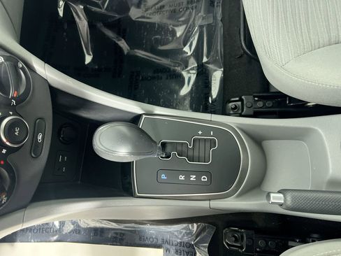 Used 2015 Hyundai Accent GS image 23