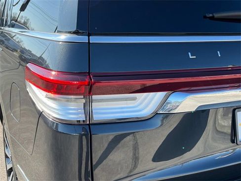 Used 2023 Lincoln Navigator L Reserve image 49
