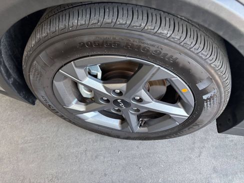 Used 2025 Kia K4 FWD image 26