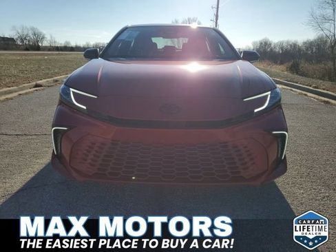 Used 2025 Toyota Camry XSE image 10