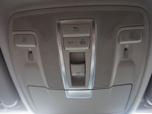 Used 2014 Mercedes-Benz ML 350 2WD w/ Premium 1 Package image 38