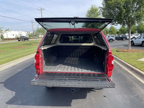 Used 2019 Toyota Tundra SR5 RWD image 12