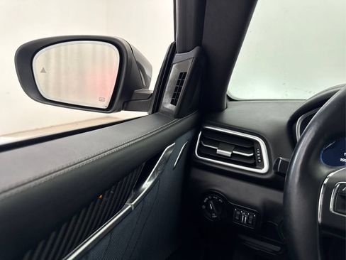 Used 2019 Maserati Ghibli S GranLusso RWD image 28