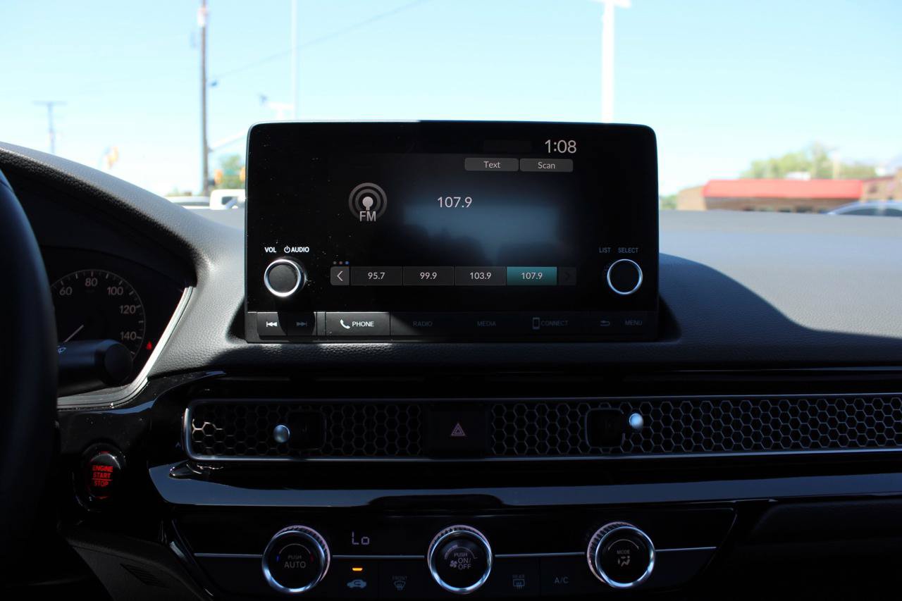 Used 2024 Honda Civic Sport image 17
