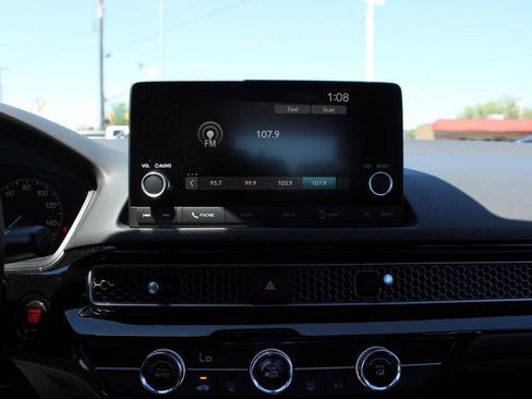 Used 2024 Honda Civic Sport image 17
