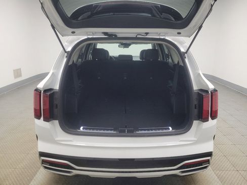 Used 2022 Kia Sorento S w/ Panoramic Sunroof Package FWD image 29