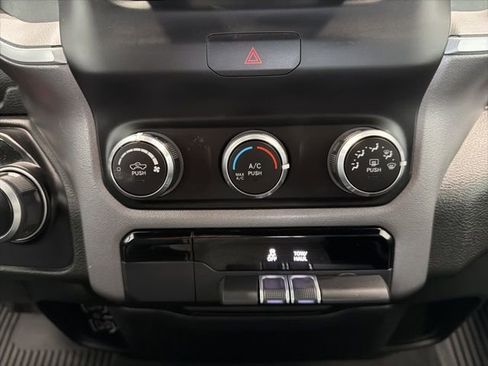 Used 2022 RAM 1500 Big Horn image 17