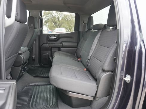 Used 2022 Chevrolet Silverado 1500 Custom image 17