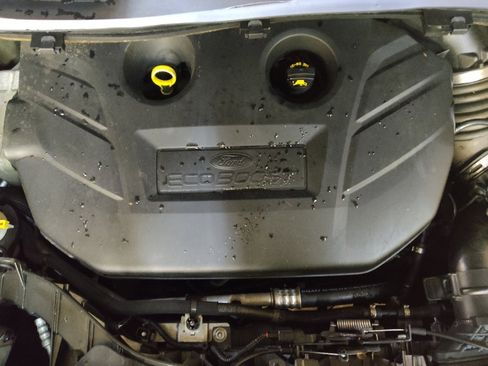 Used 2017 Ford Escape Titanium image 30