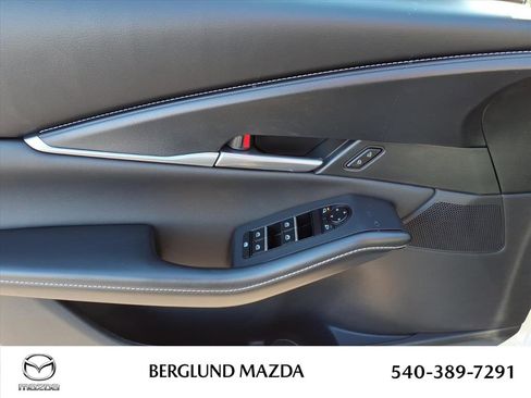 New 2026 MAZDA CX-30 Aire Edition image 13