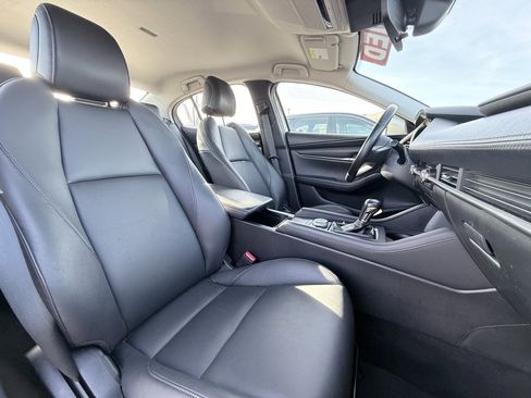 Used 2023 MAZDA MAZDA3 s image 32