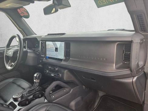 Used 2025 Ford Bronco Badlands AWD/4WD image 21