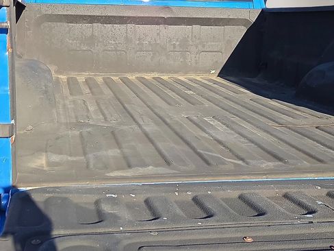 Used 2018 RAM 2500 Tradesman w/ Chrome Appearance Group RWD image 8