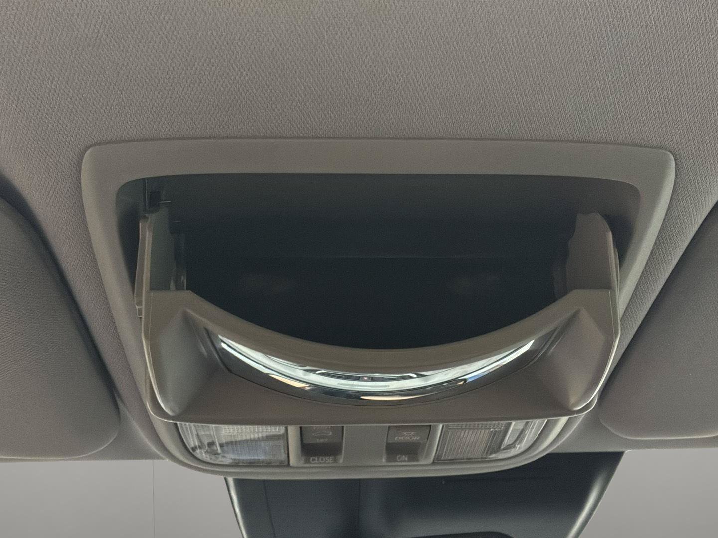 Used 2018 Honda CR-V EX image 33