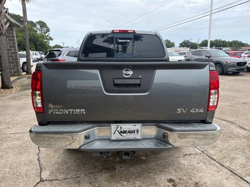 Used 2018 Nissan Frontier SV AWD/4WD image 7