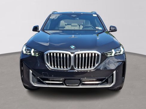 Used 2026 BMW X5 xDrive40i w/ Premium Package AWD/4WD image 2