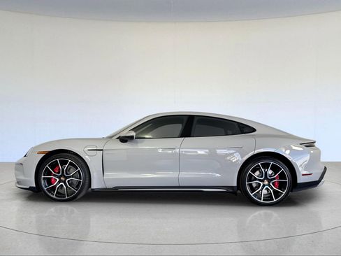 New 2026 Porsche Taycan 4S image 2