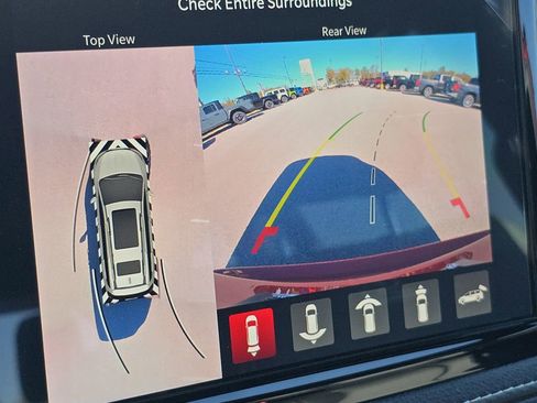 New 2026 Chrysler Pacifica Select w/ S Appearance Package image 8