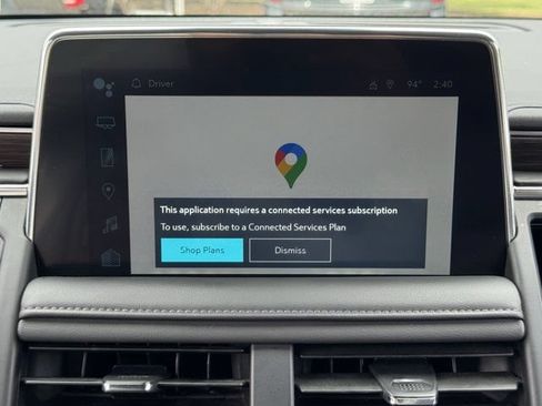 Used 2024 Chevrolet Suburban LT RWD image 19