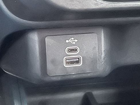 Certified 2025 Ford Maverick XL w/ 4K Tow Package image 26