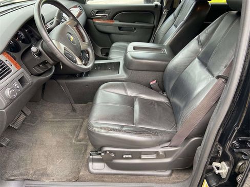 Used 2012 Chevrolet Avalanche LT w/ All-Star Edition image 14